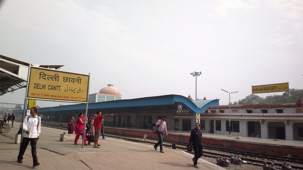 places to visit near delhi cantt railway station