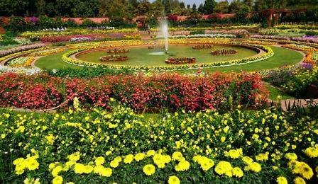 mughal garden nearest metro station